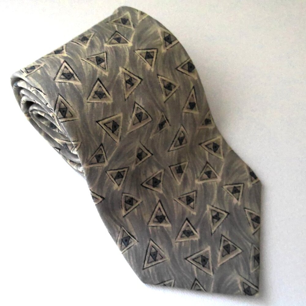 Zylos George Machado Men's Tie 100% Italian Silk Gray & Cream Geometric EUC